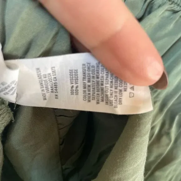 Aerie Sweet N’ Silky Tiered Mini Skirt Olive Green NWT - Picture 7 of 13